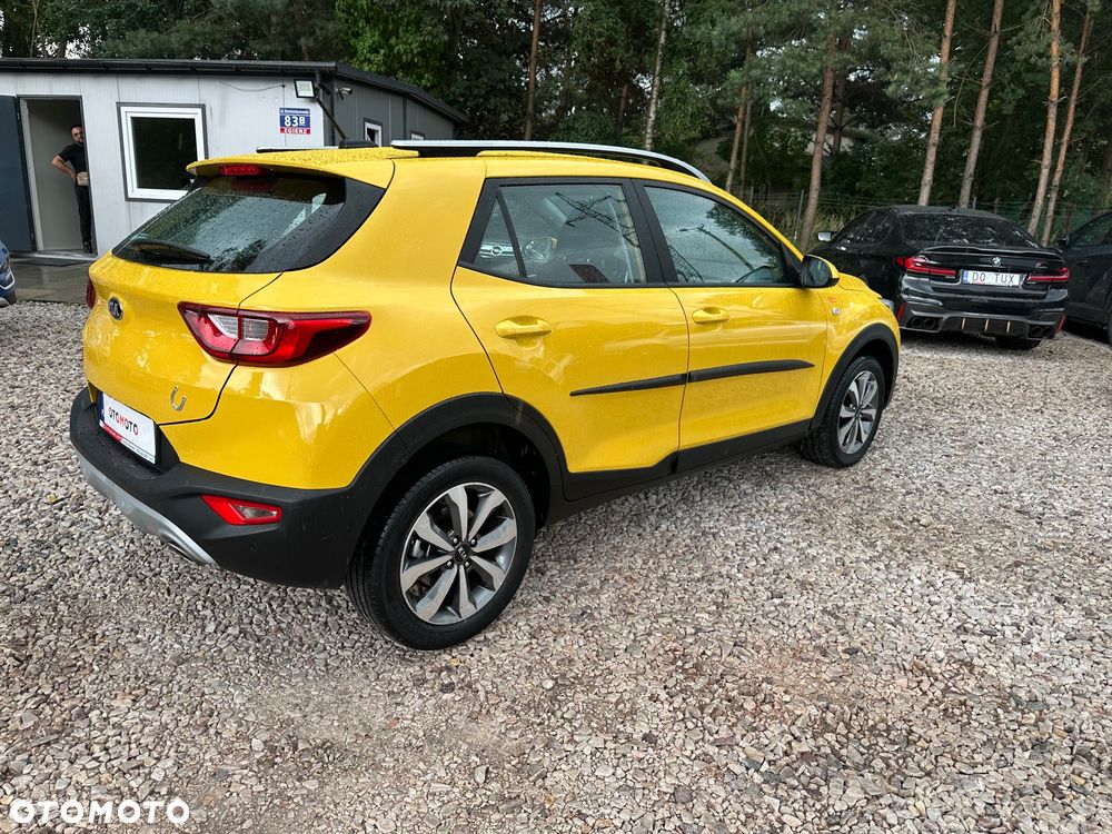 Kia Stonic 1.2 L - 7