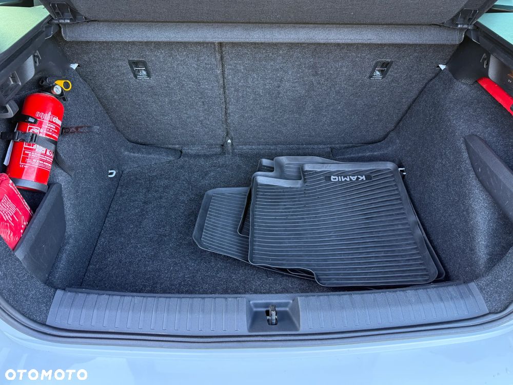 Skoda Kamiq 1.0 TSI Style - 32