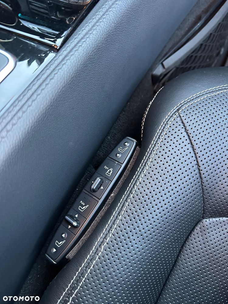 Mercedes-Benz CLS 350 CDI BlueEff - 30