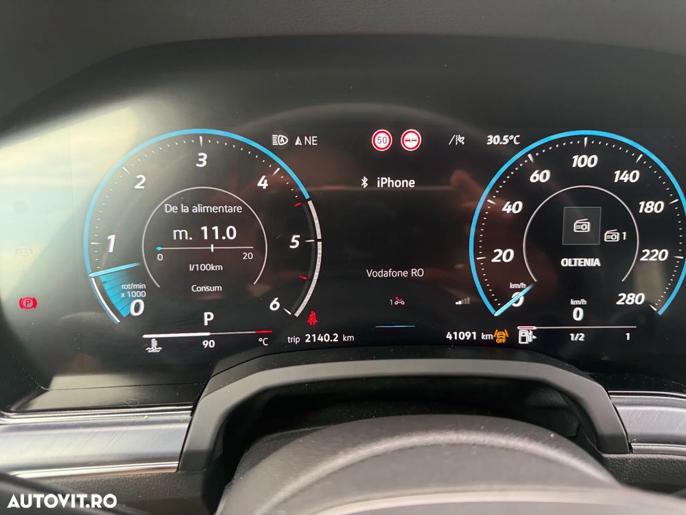 VOLKSWAGEN Touareg 2023 — imagine 10