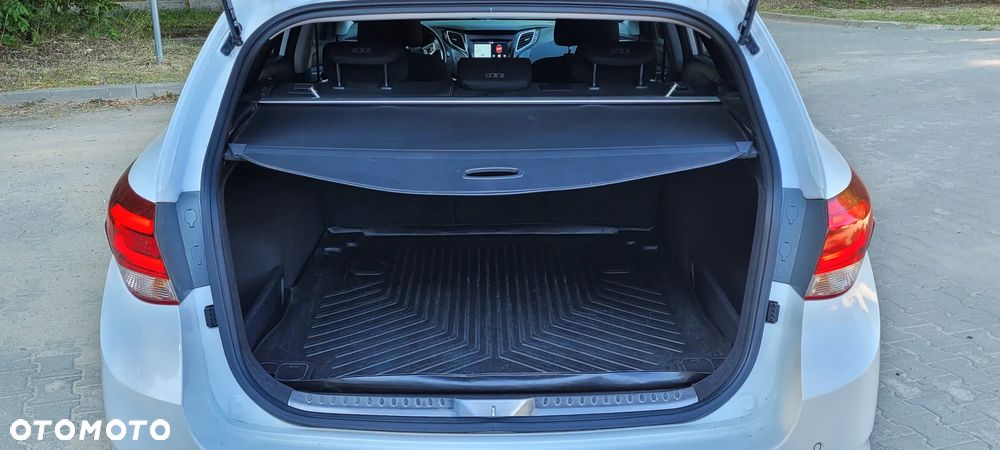 Hyundai i40 Kombi 1.7 CRDi DCT Premium - 20