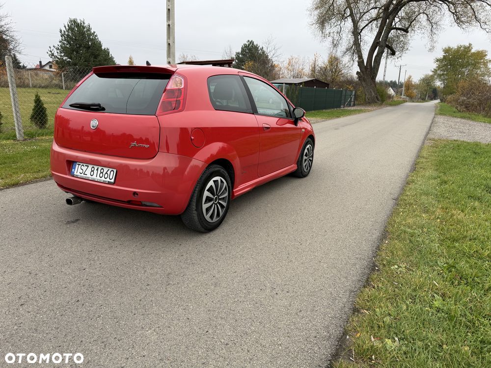 Fiat Grande Punto - 6