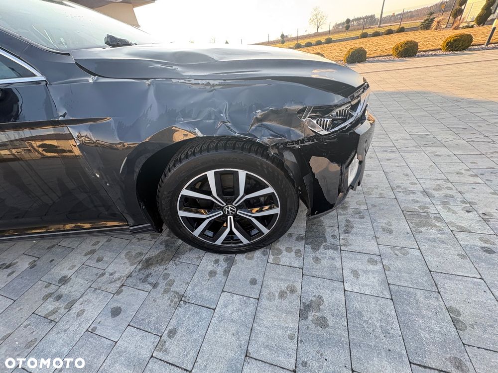 Volkswagen Passat 2.0 TDI EVO Business DSG - 33
