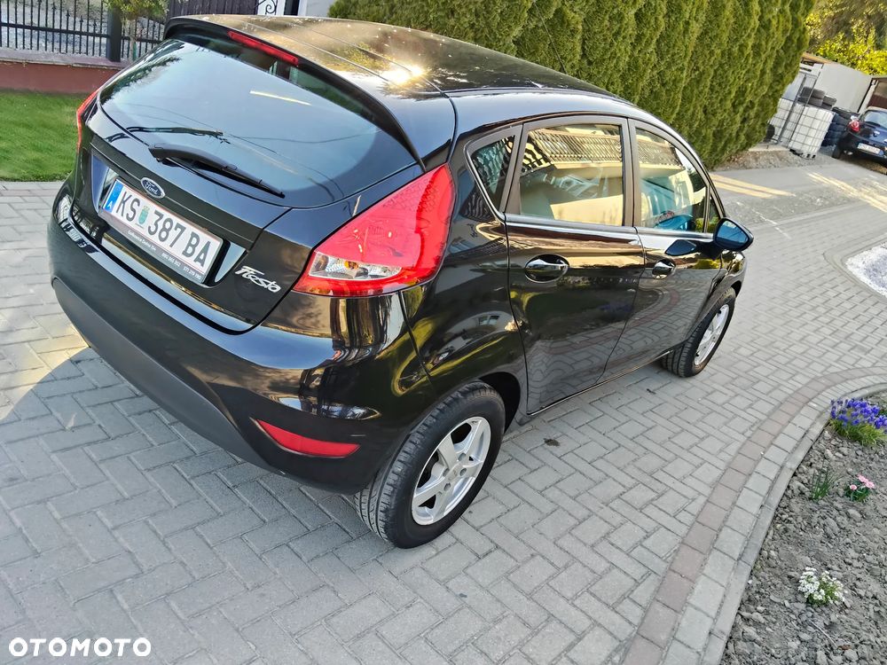 Ford Fiesta 1.25 Ambiente - 12