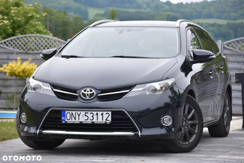 Toyota Auris 2.0 D-4D START Edition - 4
