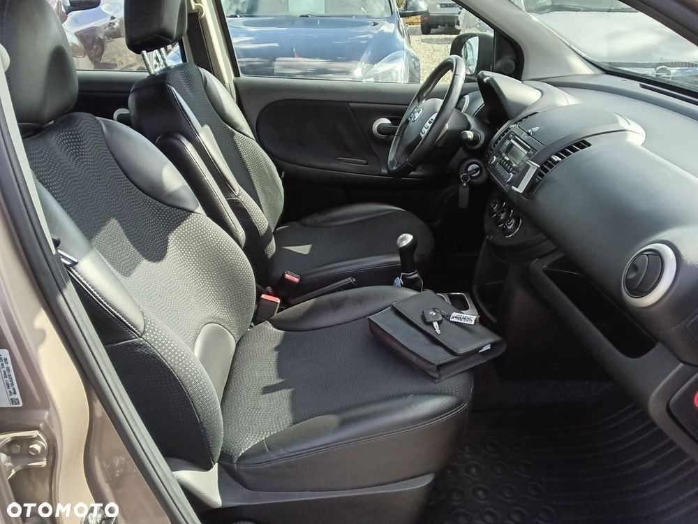 Nissan Note - 12