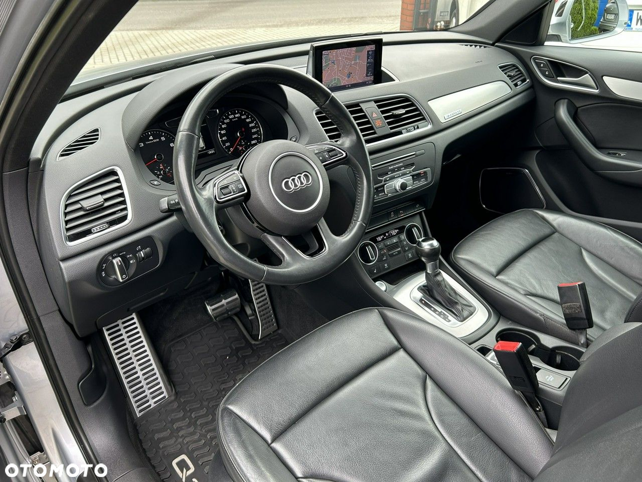 Audi Q3 - 18