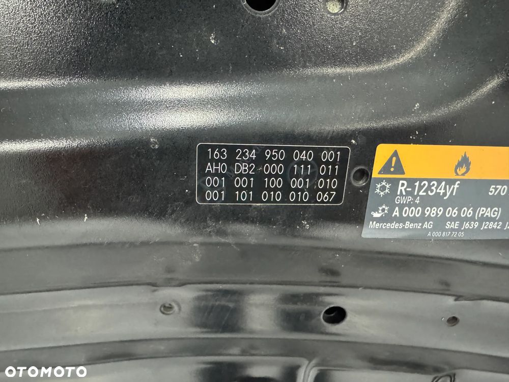 MASKA MERCEDES C KLASA W206 C206 A206 KOD 040 - 11