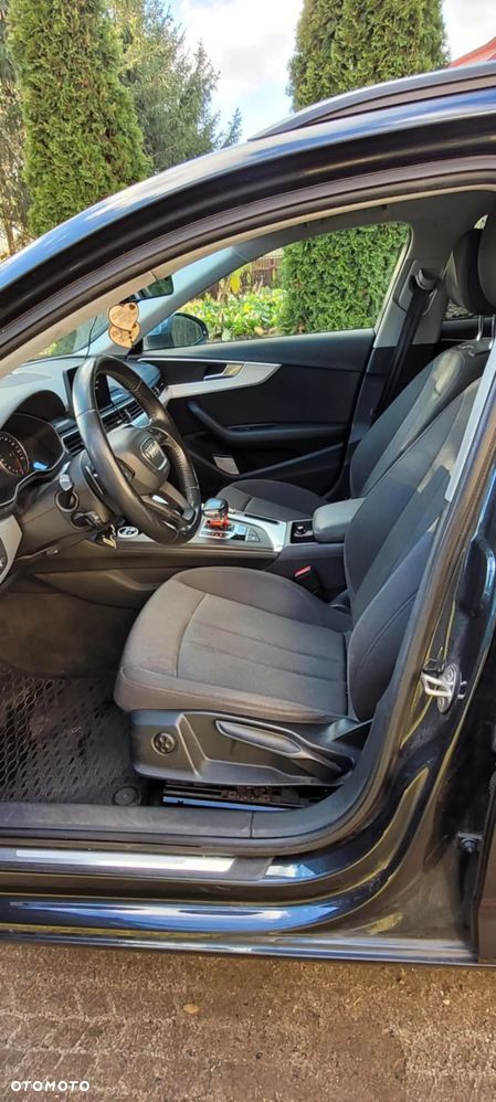 Audi A4 Avant 35 TDI S tronic - 9