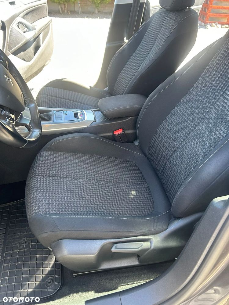 Peugeot 308 1.5 BlueHDi Active S&S EAT6 - 21