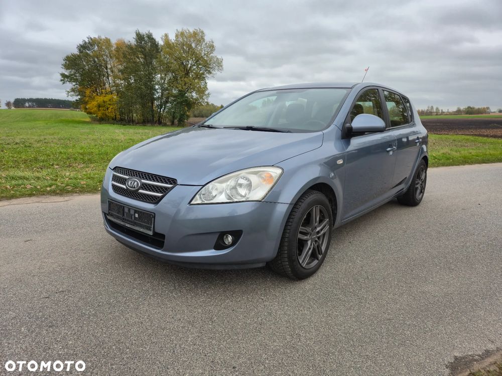 Kia Ceed Cee'd 1.6 Crdi Comfort - 31