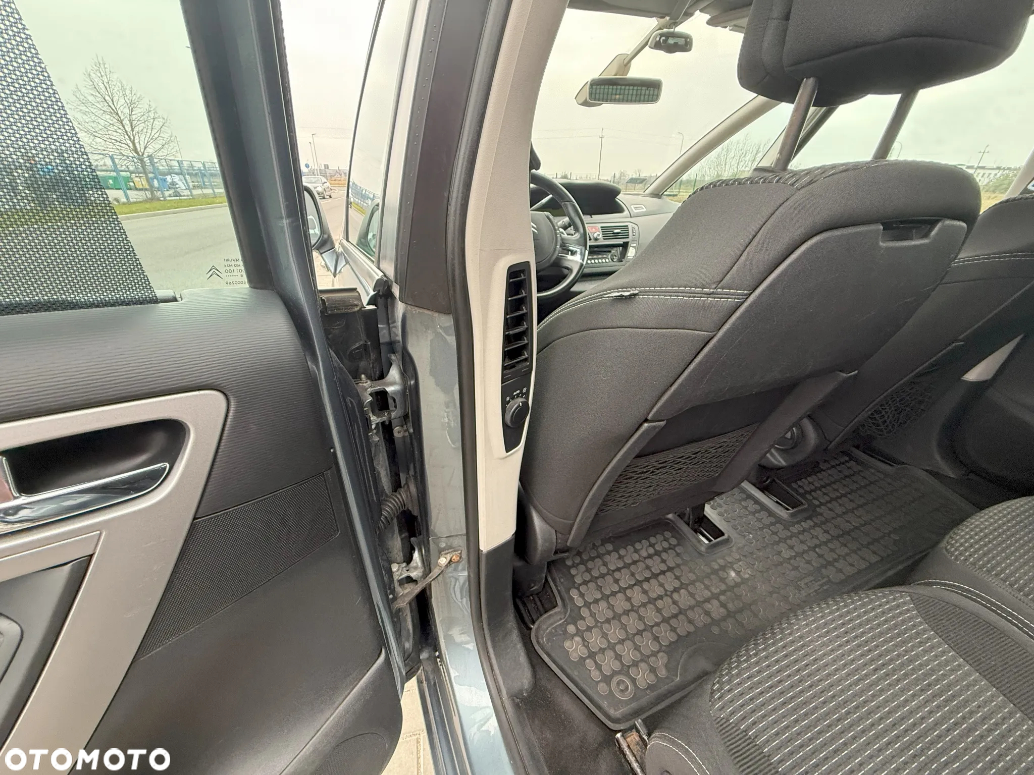 Citroën C4 Grand Picasso 2.0i Exclusive MCP - 21