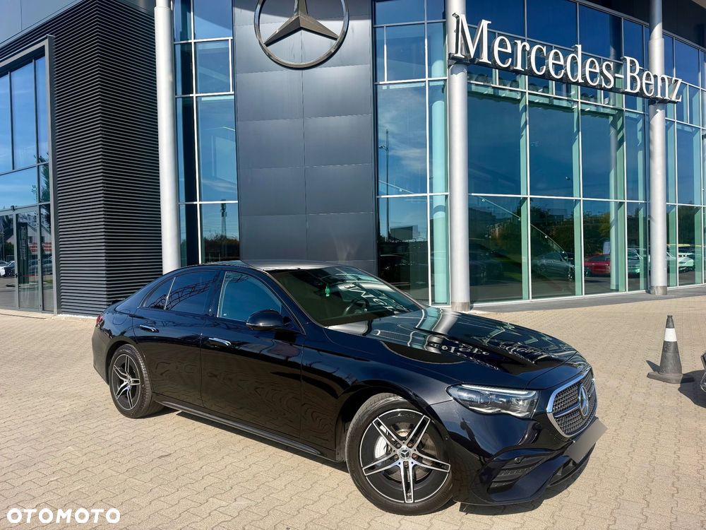 Mercedes-Benz Klasa E 220 d mHEV 4-Matic AMG 9G-Tronic - 2