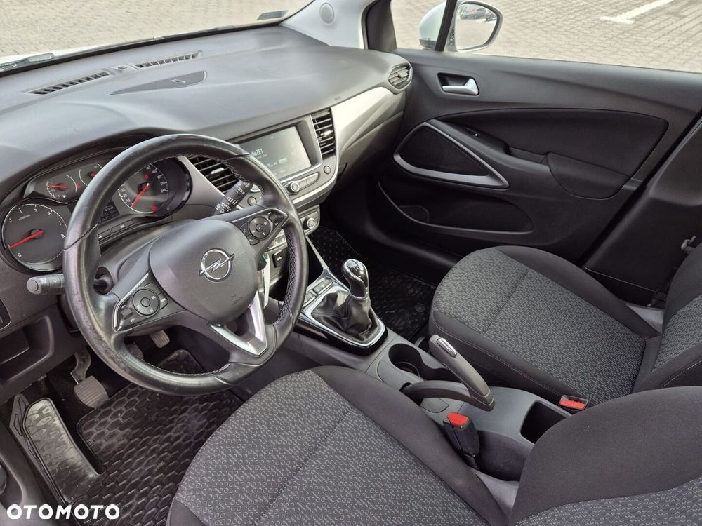Opel Crossland X - 8