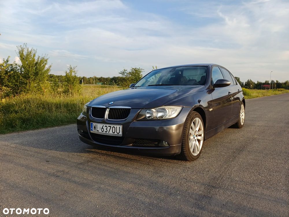 BMW Seria 3 320i - 13