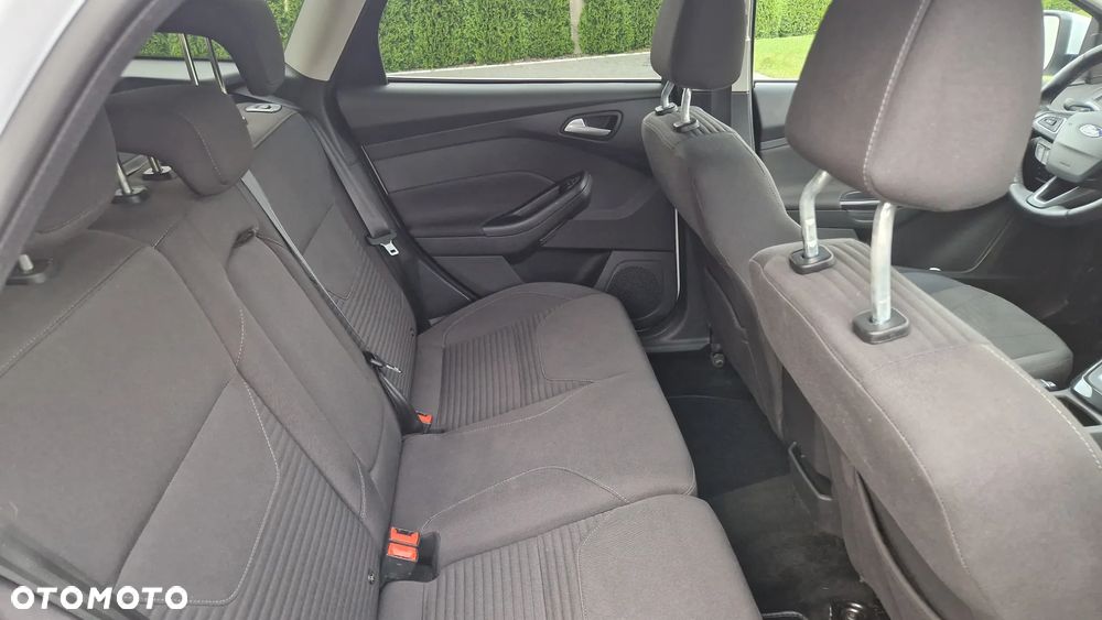 Ford Focus 1.5 TDCi DPF Start-Stopp-System Titanium - 15