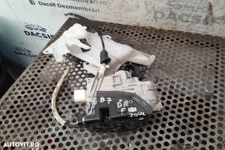 Broasca usa fata dreapta Volkswagen VW Passat B7 [2010 - 2015] Varian - 1