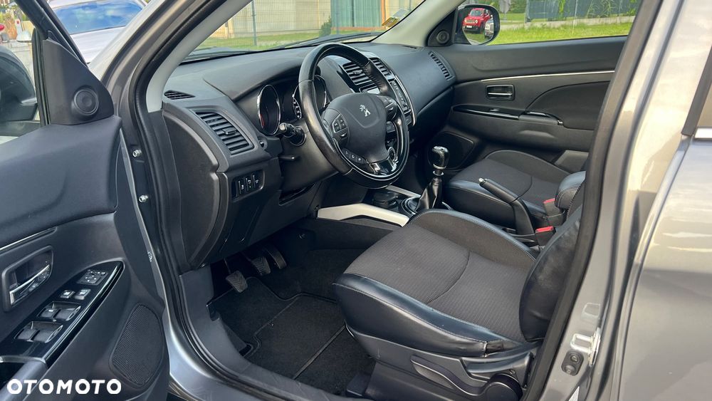 Peugeot 4008 - 14