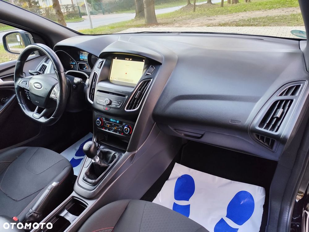 Ford Focus 2.0 TDCi ST-Line Black ASS - 29