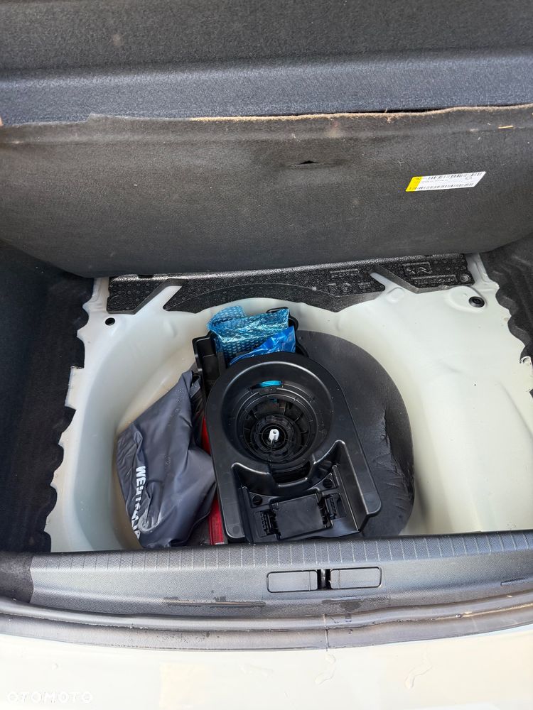 Peugeot 208 Hybrid 100 e-DSC6 Allure - 21