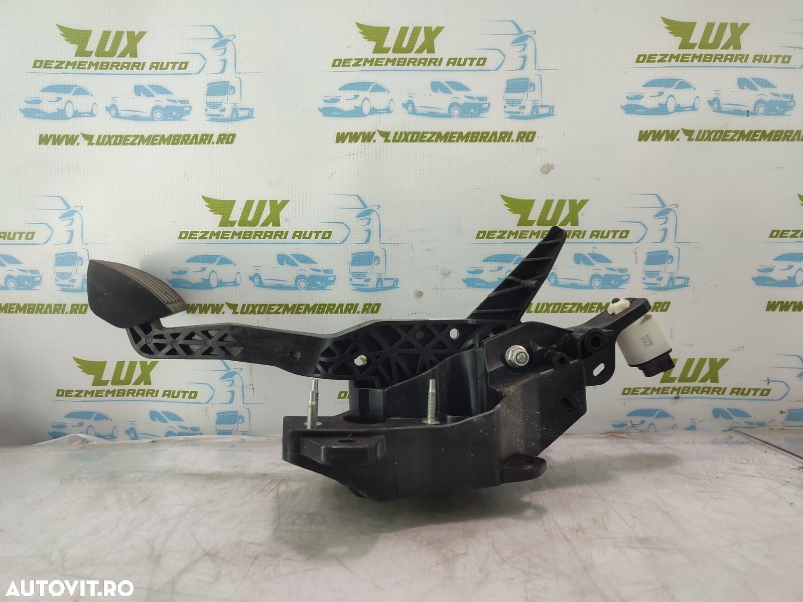Pedala frana 9824305280 Citroen C4 3 [2020 - 2023] 1.2 THP, HN05 - 1