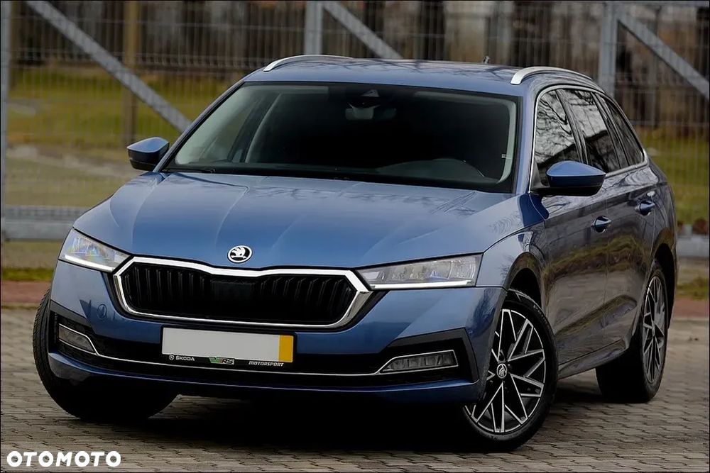 Skoda Octavia Combi 2.0 TDI DSG Ultimate - 4