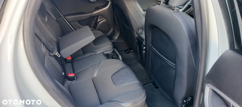 Volvo V40 T3 Drive-E Kinetic - 30