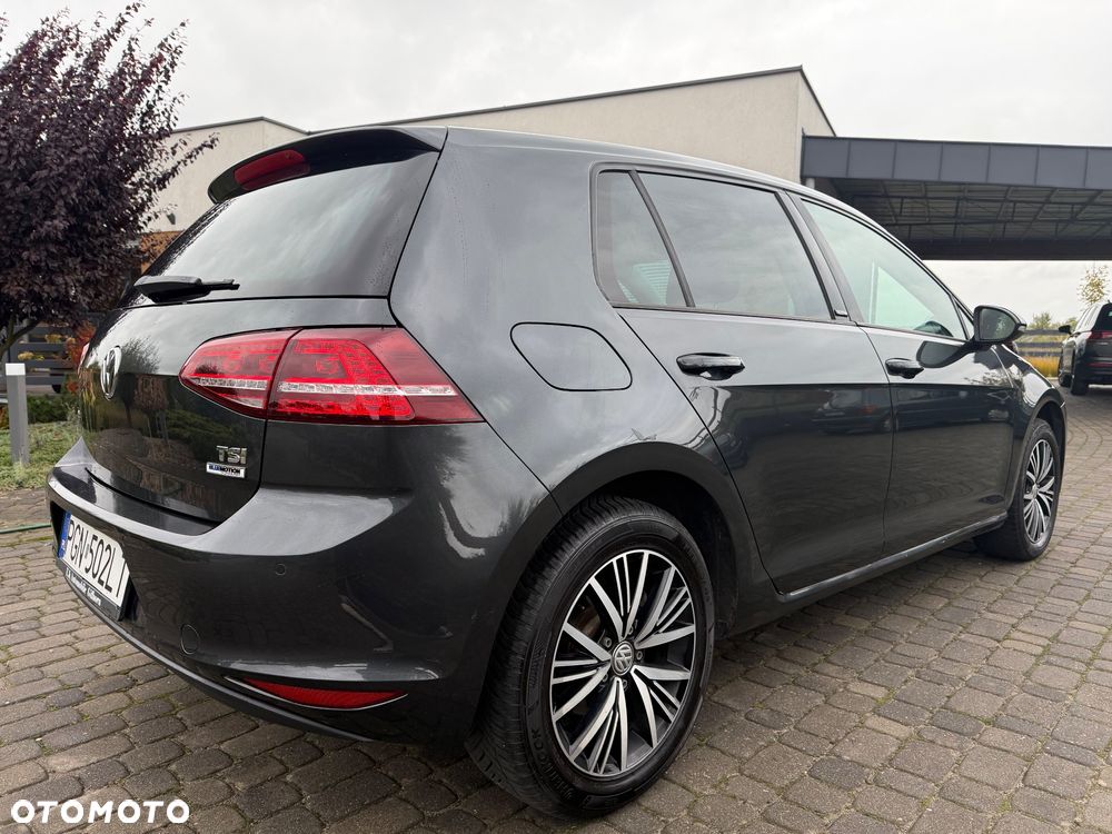 Volkswagen Golf 1.2 TSI BlueMotion Technology Allstar - 7
