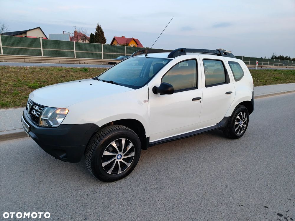Dacia Duster 1.6 Ambiance 4x4 - 4