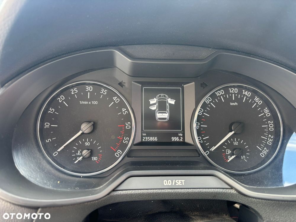 Skoda Octavia 1.6 TDI Ambition - 6