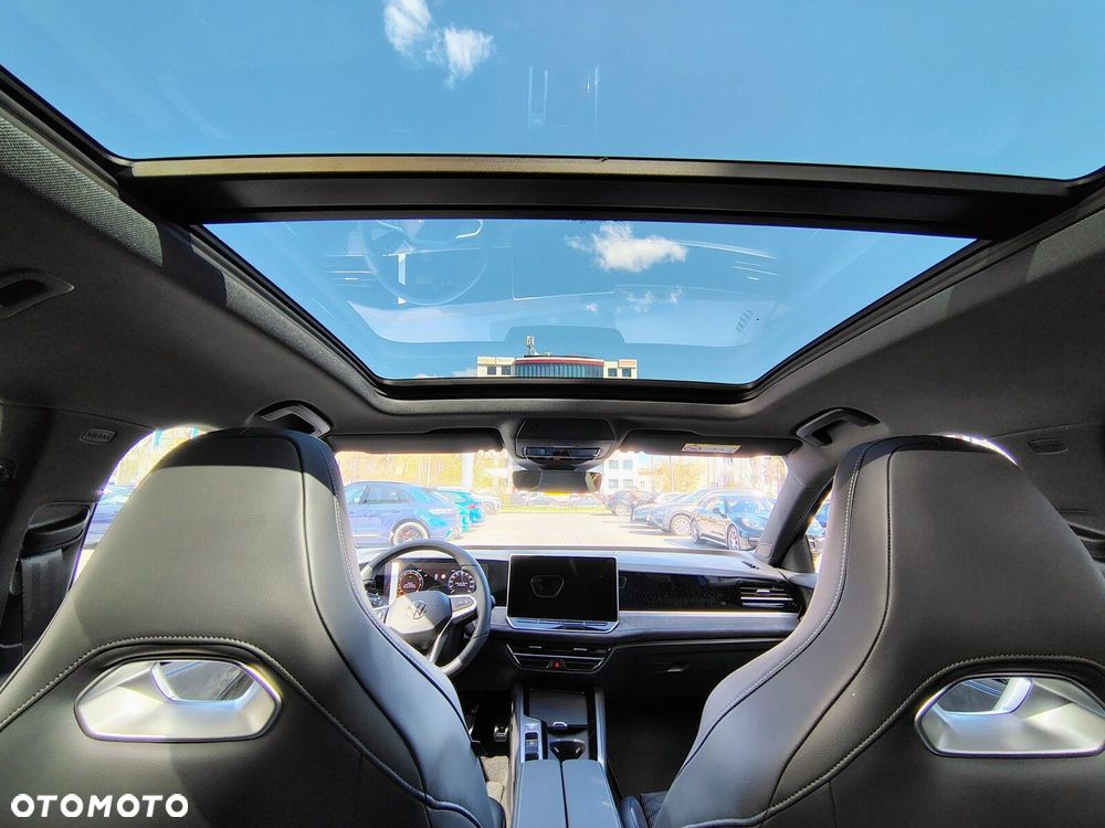 Volkswagen Passat - 8