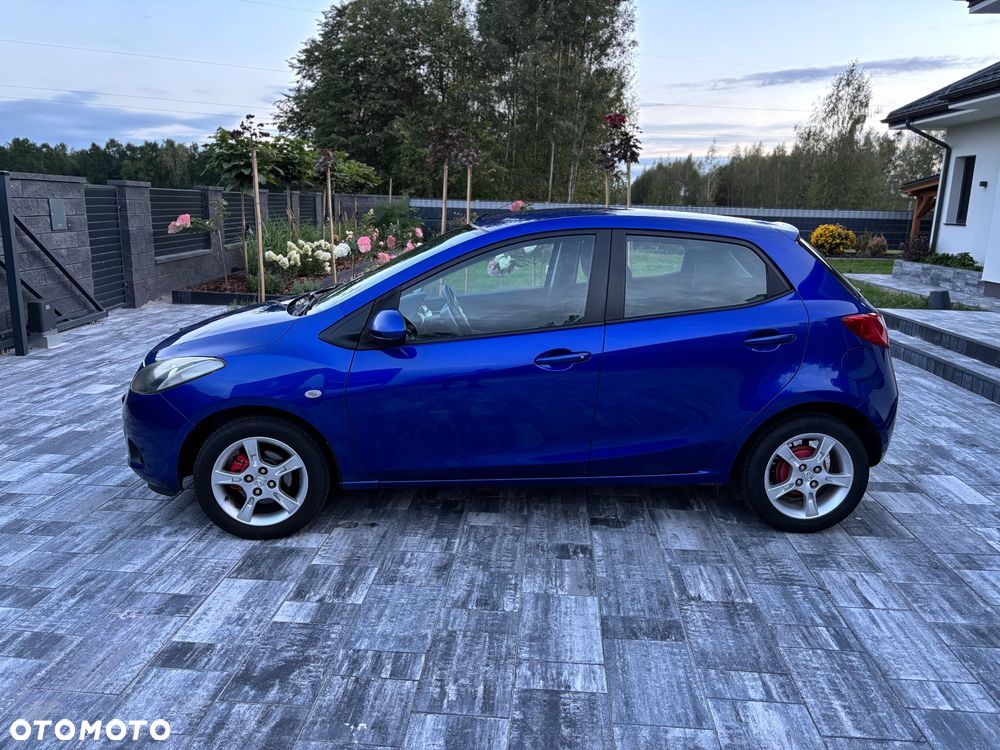 Mazda 2 - 11