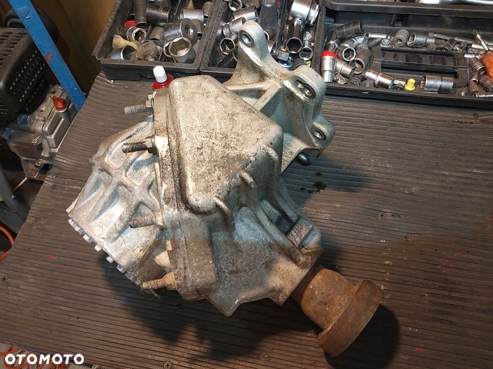 VOLVO V70 S60 S80 XC70 XC90 REDUKTOR PRZEKŁADNIA KĄTOWA 30735299, 30700027 - 4