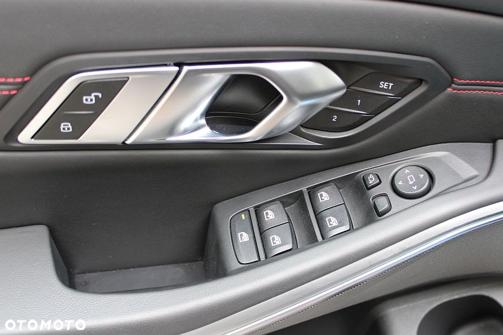 BMW M3 CS xDrive sport - 21