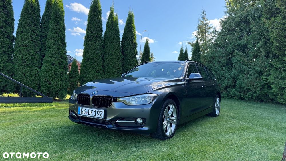 BMW Seria 3 318d DPF Touring Edition Sport - 9