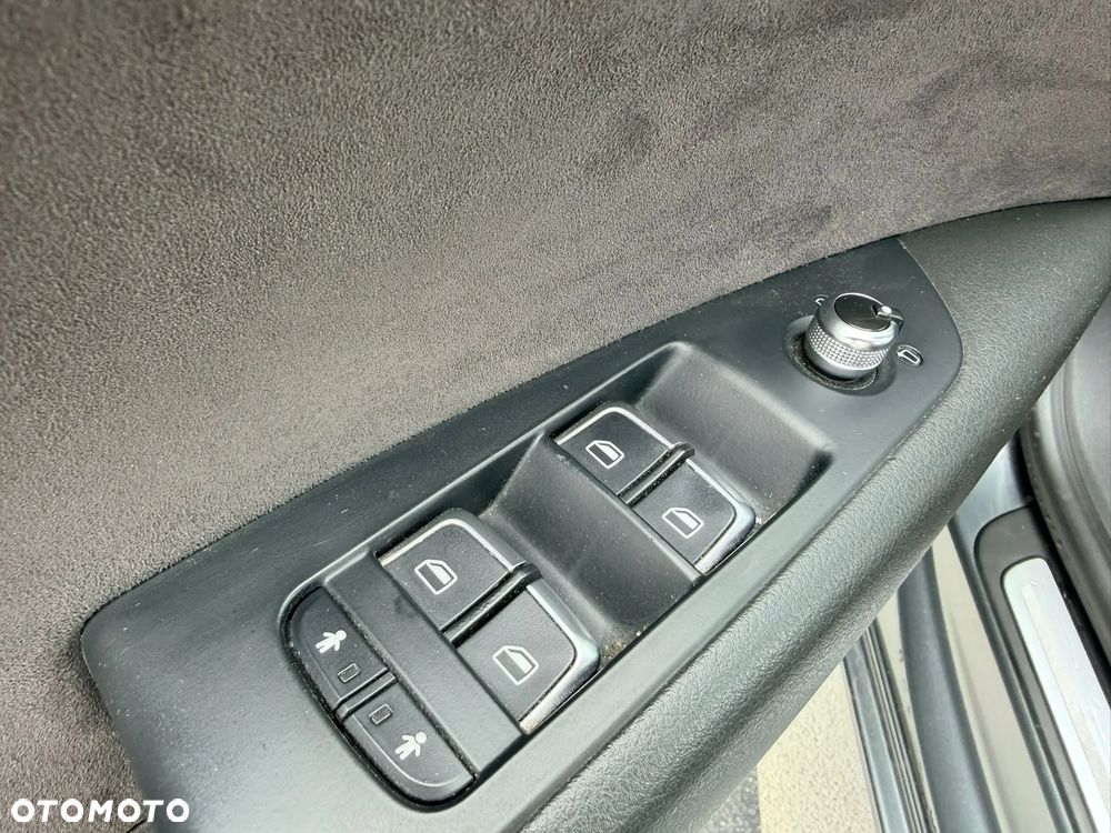 Audi A7 Sportback 3.0 TDI quattro S tronic sport selection - 32
