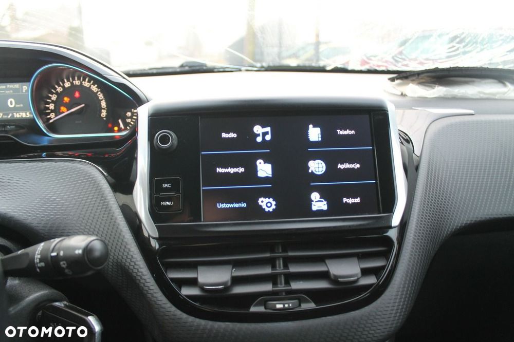 Peugeot 2008 - 18