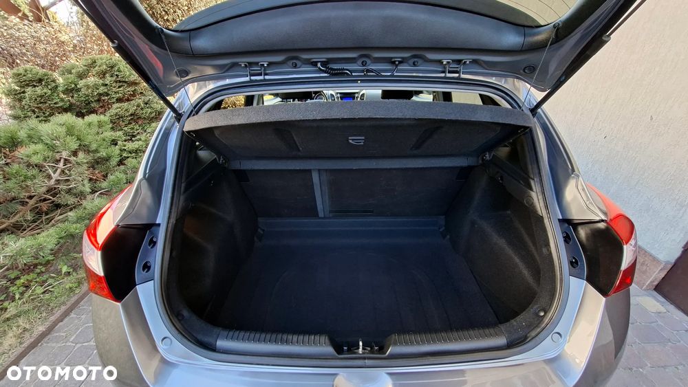 Hyundai i30 1.4 Style - 11