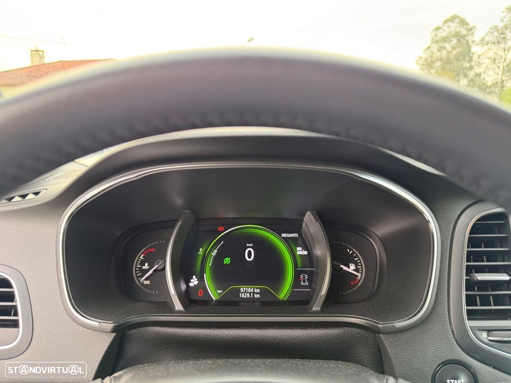 Renault Mégane 1.5 Blue dCi Zen - 17