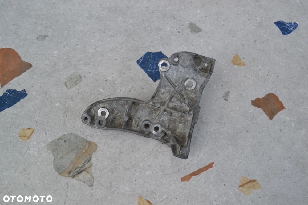 CITROEN PEUGEOT ŁAPA WSPORNIK MOCOWANIE ALTERNATORA 9641715480 - 3