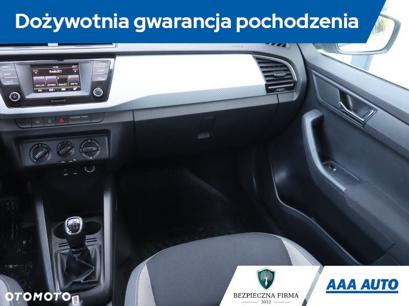 Skoda Fabia - 10