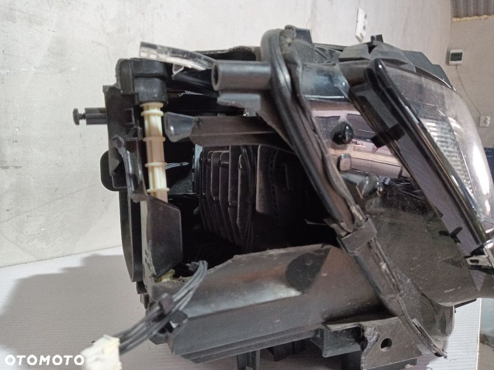 LAMPA PRZÓD PRZEDNIA PRAWA VW TIGUAN ALLSPACE 5NB941036 - 6