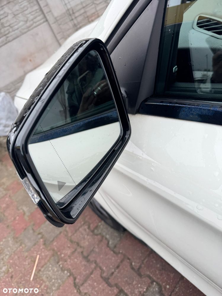 Mercedes-Benz GLA 220 d 4-Matic - 2