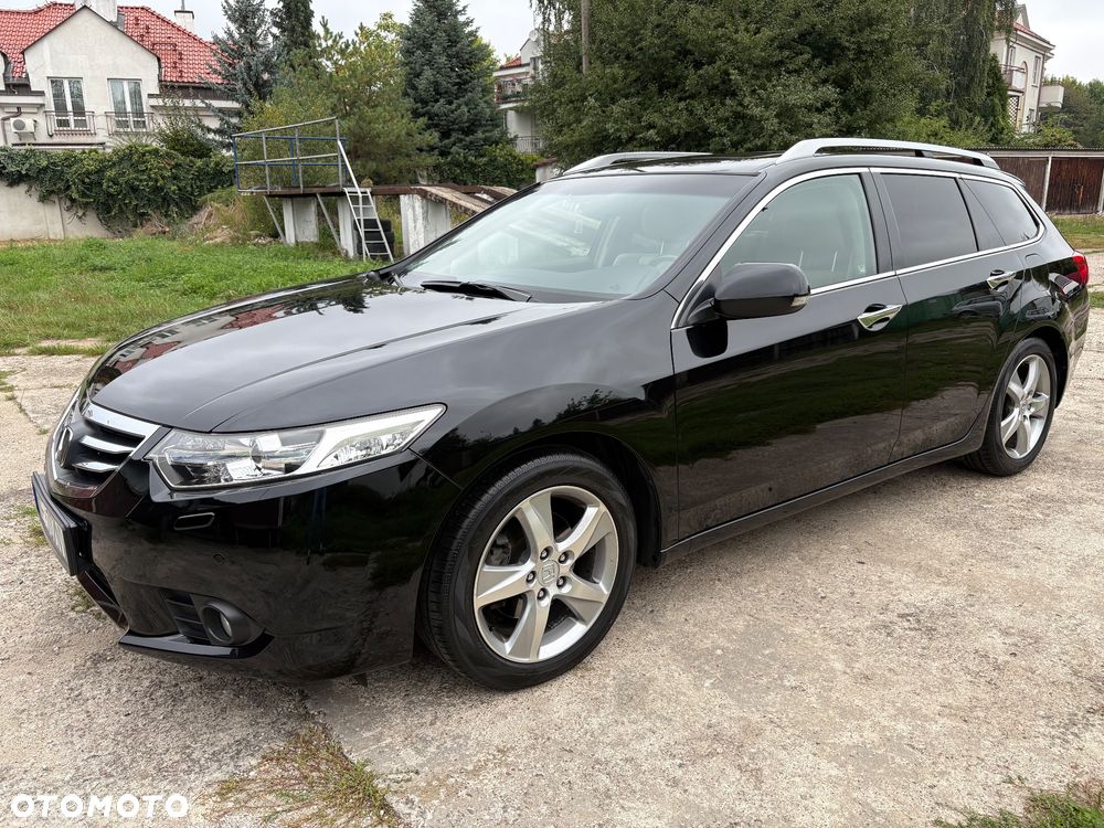 Honda Accord 2.0 Executive Navi - 1