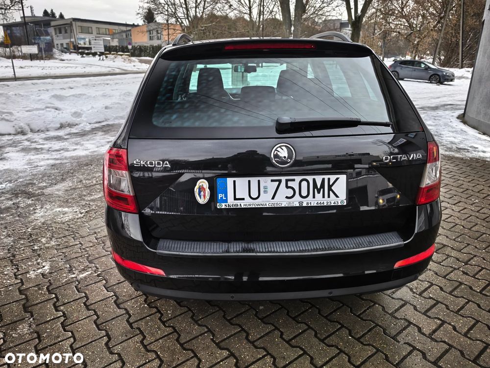 Skoda Octavia - 32