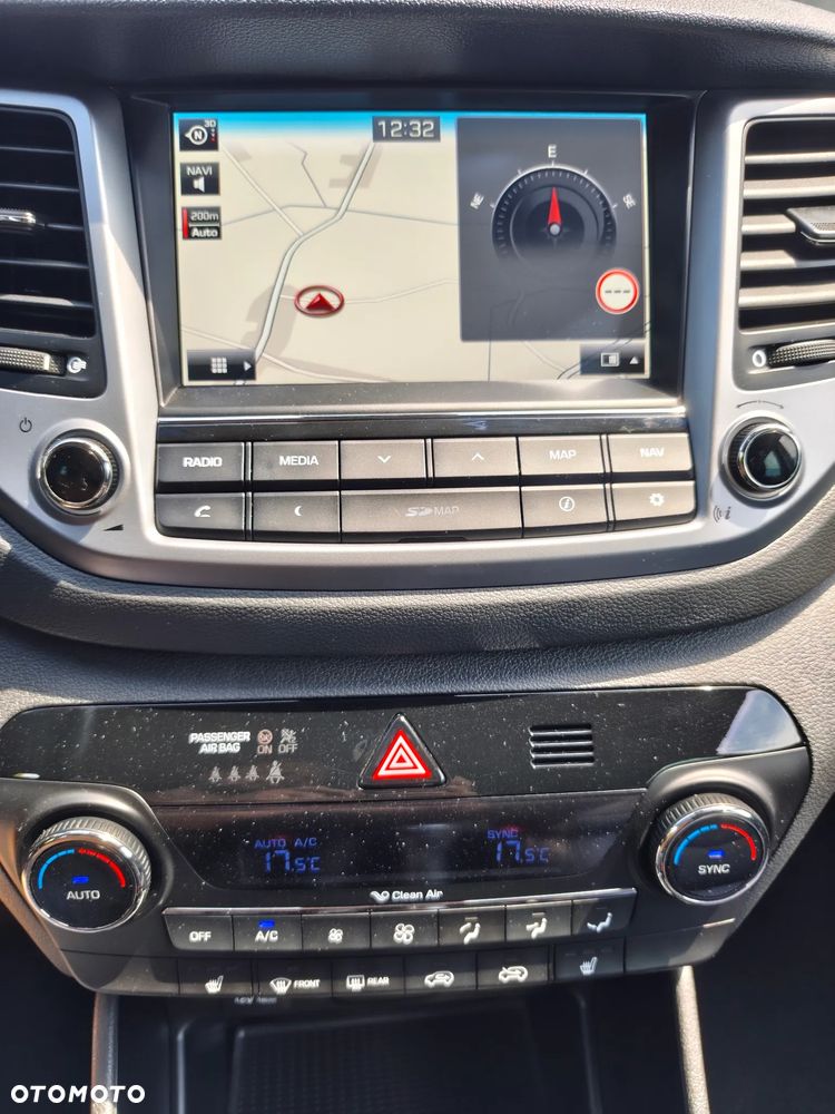Hyundai Tucson blue 1.6 GDi 2WD Navi - 30