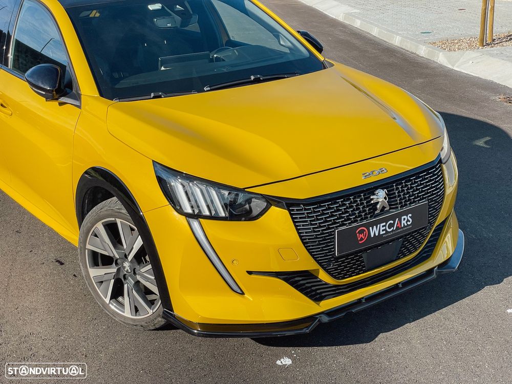 Peugeot 208 1.2 PureTech GT Line EAT8 - 5