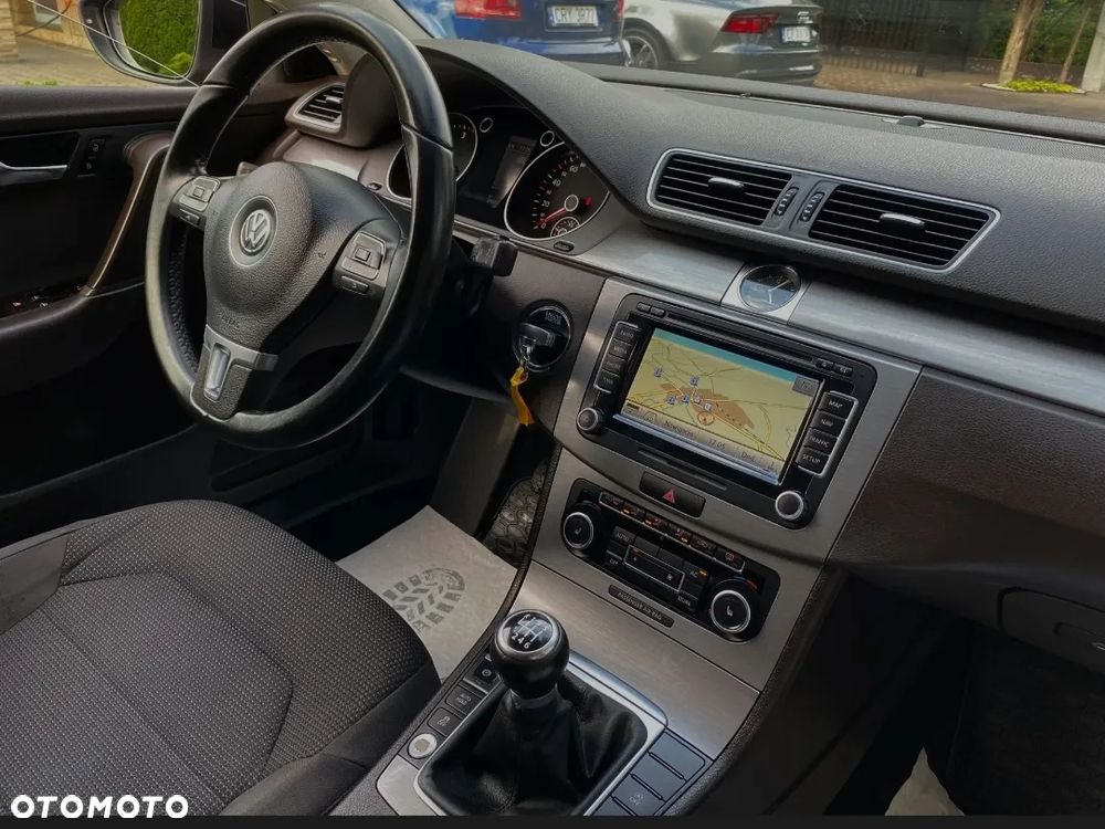 Volkswagen Passat 2.0 TDI DPF 4Mot Comfortline - 5