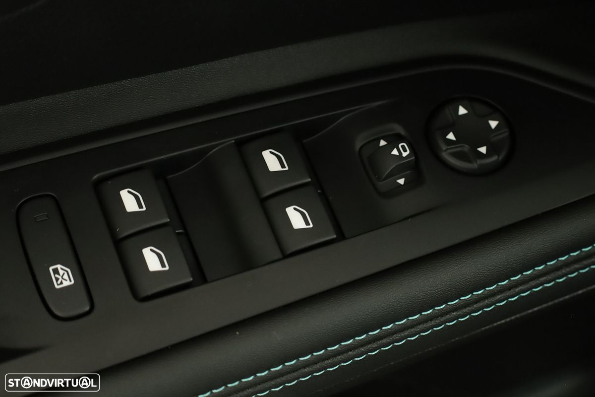 Peugeot 5008 1.2 PureTech Allure Pack EAT8 - 21