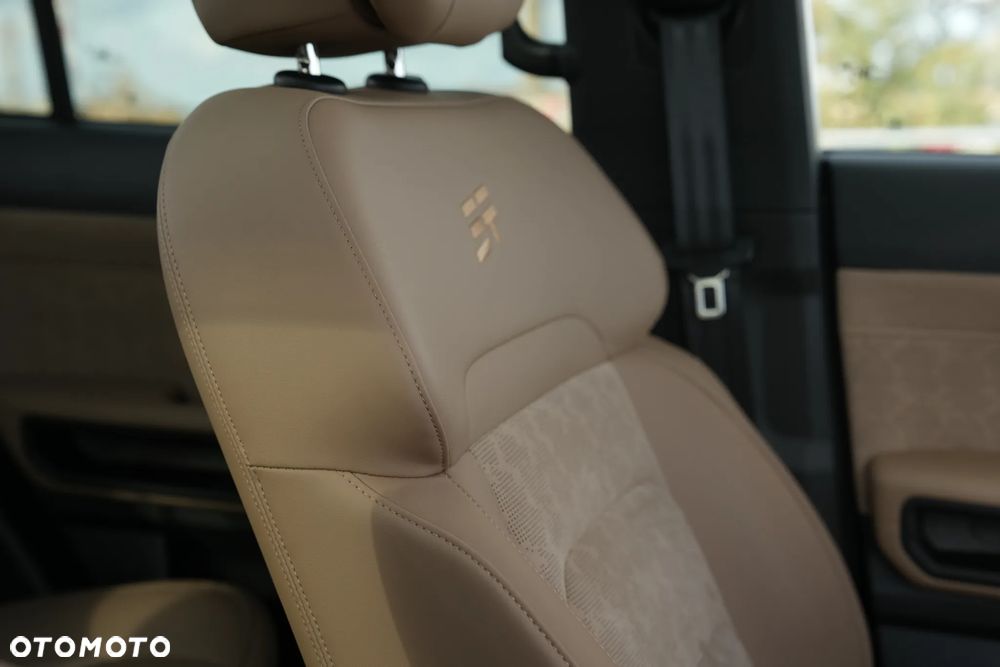 Jetour Traveller - 24